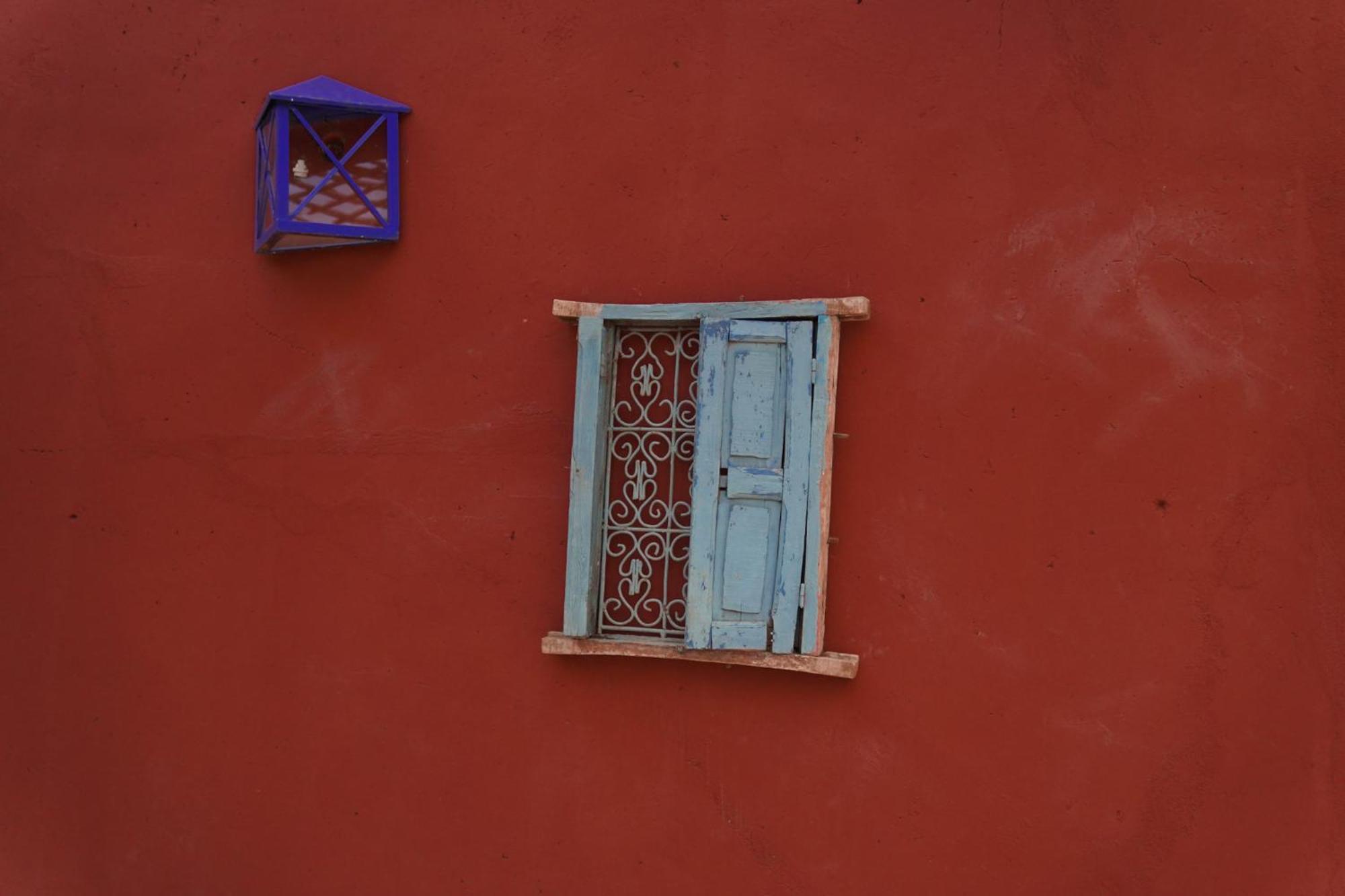 Riad Malak 奥伊俄贞 外观 照片